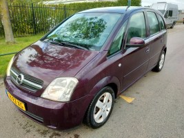 Opel meriva (1)